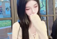 伤感的情感文案(8月简短走心文案出处)