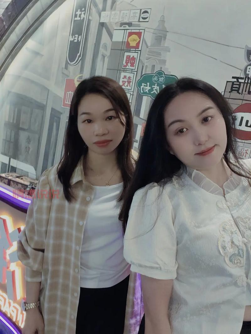 网上聊天室:告别孤独,遇见知己
