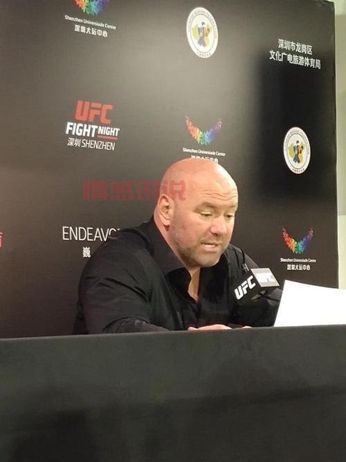 李景亮比赛失利，UFC总裁白大拿公开力挺