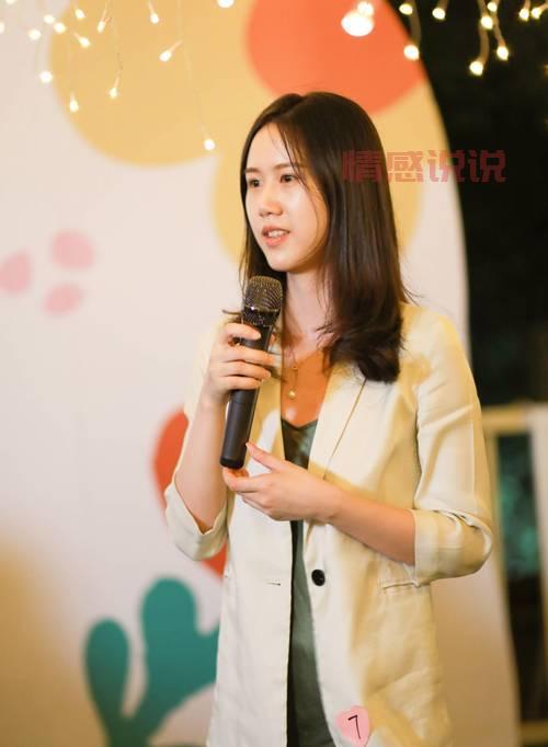 红线相亲App红娘是干啥的？听说还能在线直播相亲？