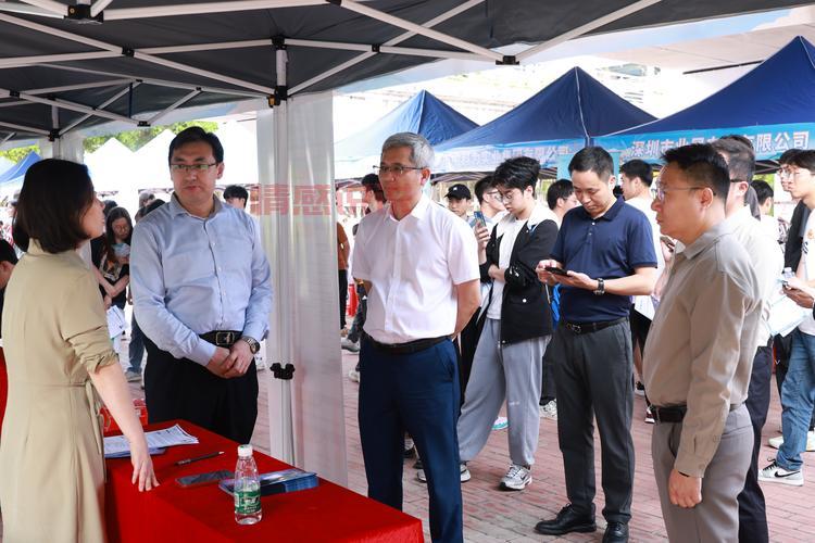 想找爱心岗看这里！深圳龙华区公益招聘网来啦！