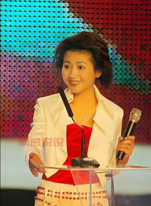 全城热恋找不到燕子了!她不再主持了吗?