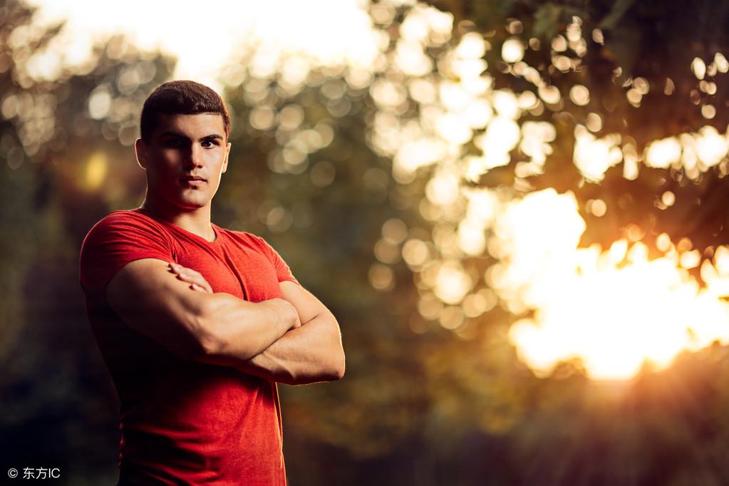 个性签名的经典句子简短(有没有好听的适合一个人安静欣赏的民谣)